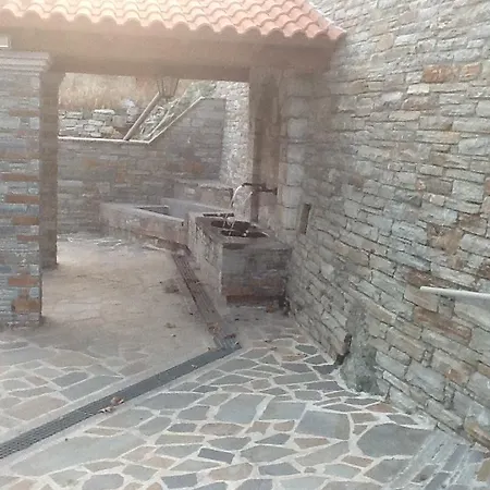 Kerry's Evia Island House *
