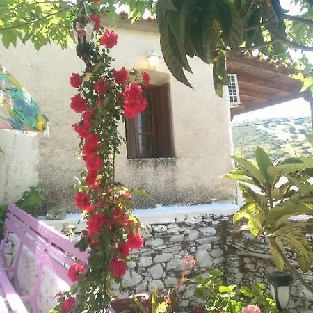 Kerry's Evia Island House Holiday home